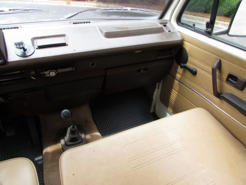 base/commercial model with bench seat, image 30