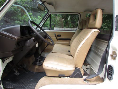 base/commercial model with bench seat, image 35