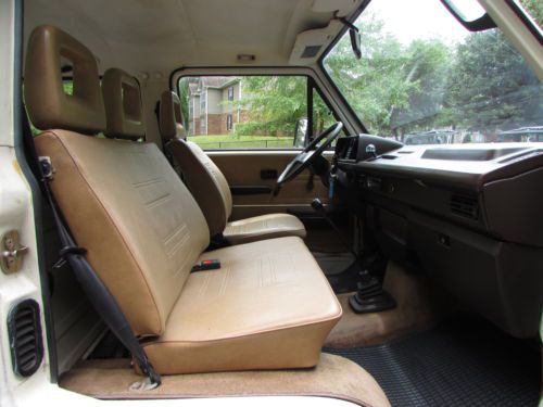 base/commercial model with bench seat, image 39