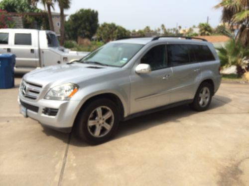 2008 mercedes gl450, silver, grey interior, nav, nice mercedes.