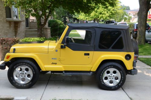 2004 jeep wrangler columbia edition in excellent condition 110k miles