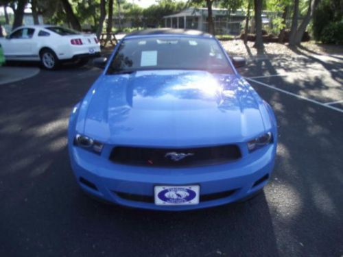 2011 ford mustang premium