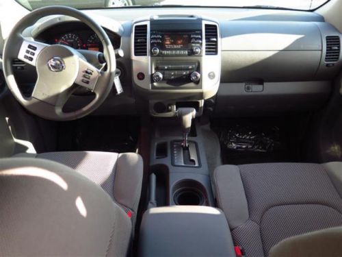 2014 nissan frontier sv