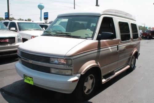 97 astrovan high-top conversion fold flat bench leather accent lighting tv awd
