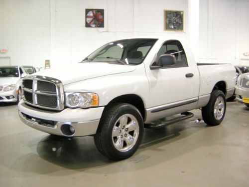 2004 ram 1500 slt 4x4 5.7l hemi excellent condition super clean very low miles