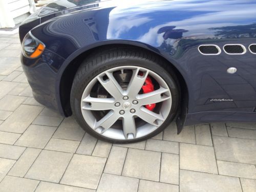 2012 maserati quattroporte s sedan 4-door 4.7l