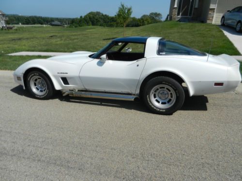 1982 chevrolet corvette