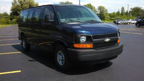 2005 chevrolet express 3500 base standard cargo van 3-door 6.0l