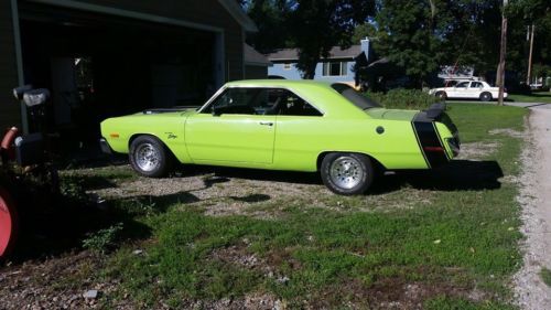 1973 dodge dart swinger 5.6l