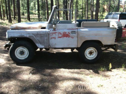 Nissan patrol 1965 with hardtop