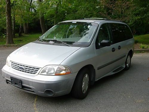 2001 ford windstar lx. dvd player