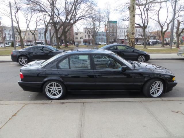 Bmw 7-series 740i e38