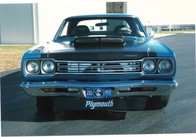 1969 plymouth road runner