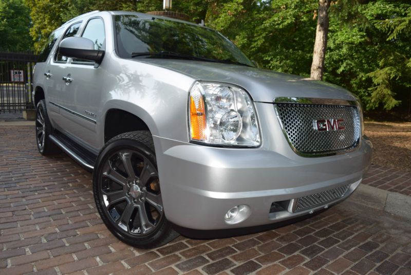 2013 gmc yukon awd denali-edition