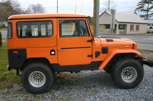 1970 toyota land cruiser fj40 clean