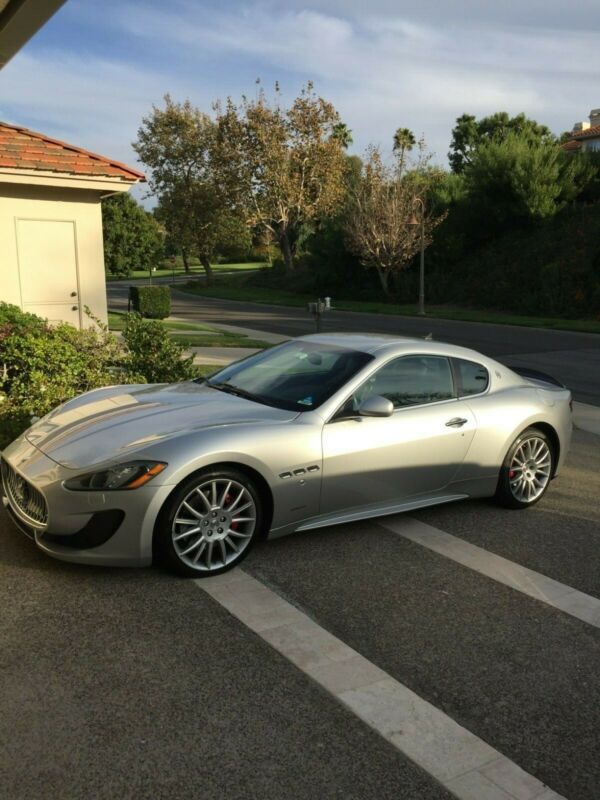 2013 maserati gran turismo sport