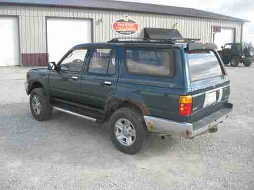 1995 Toyota 4Runner SR5 Sport Utility 4-Door 3.0L, image 4