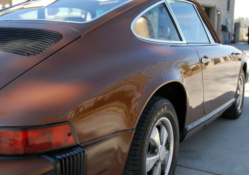 Beutiful and rare 1976 porsche 912e