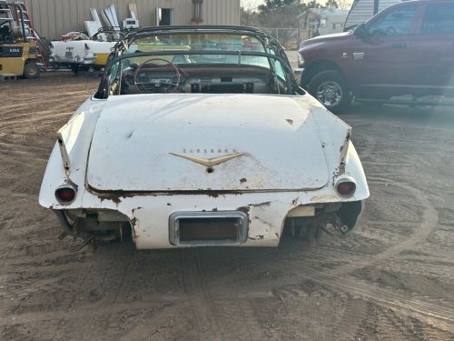 1957 cadillac eldorado biarritz