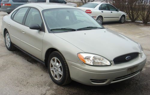 2006 ford taurus se