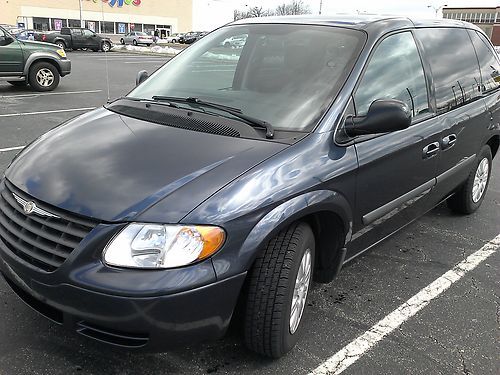 Chrysler: town &amp; country 2007