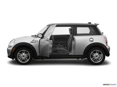 2007 mini cooper s hatchback 2-door 1.6l