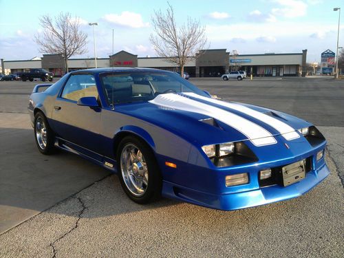 1992 camaro z/28   25th anniversary edition