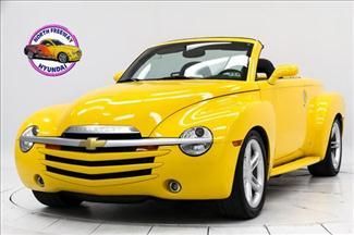 2004 chevrolet ssr 5.3l v8 flames carpeted bed w/wood slats gauges boards