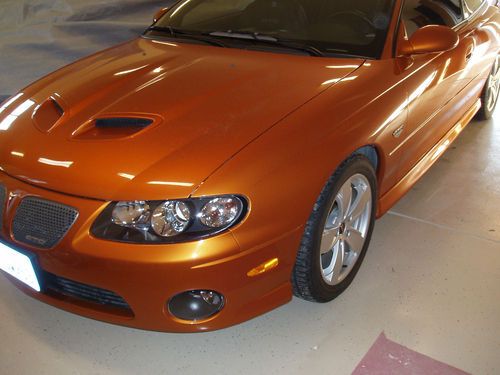 2006 pontiac gto base coupe 2-door 6.0l