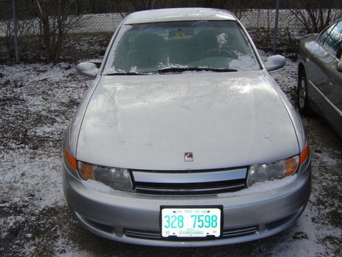 2001 saturn l200