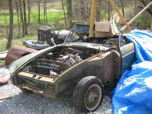 1965 & 1973 MGB Roadsters, Both project cars, sold together, image 5