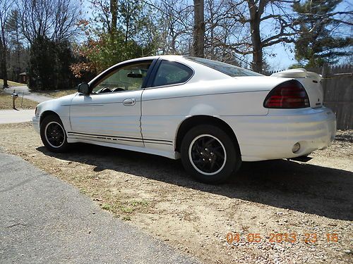 2001 pontiac grand am se coupe 2-door 3.4l