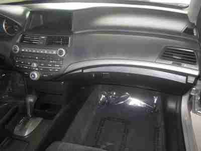 LX 2.4L Beverage Holder (s) Anti-Lock Braking System (ABS) Intermittent Wipers, US $15,566.00, image 16