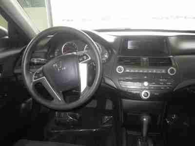 LX 2.4L Beverage Holder (s) Anti-Lock Braking System (ABS) Intermittent Wipers, US $15,566.00, image 17