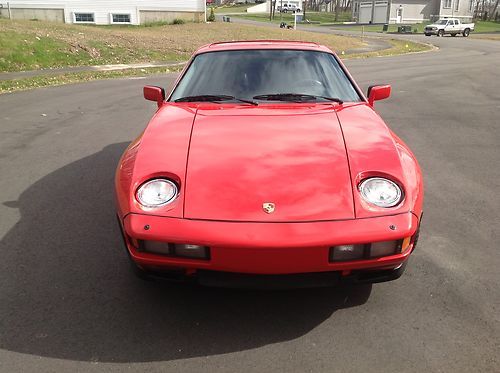 Porsche 928s 1984