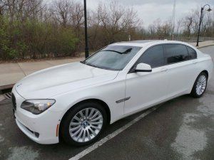 2009 bmw 750li base sedan 4-door 4.4l