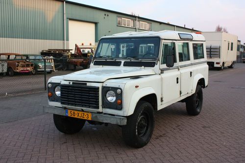 Land rover defender 110 lhd