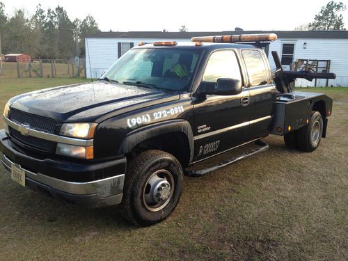 2004 chevy duramax diesel, self loader, wheel lift, tow truck, repo truck