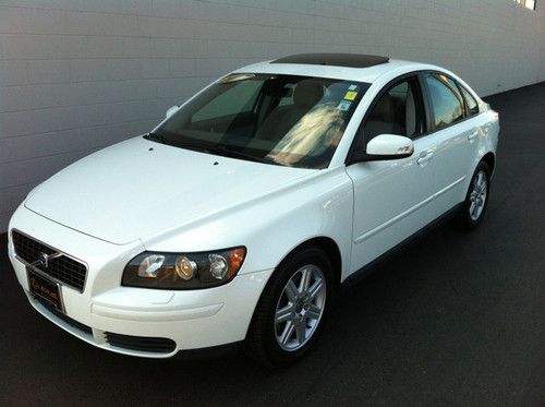 2.4l i5 cyl white auto sedan tan leather sunroof power everything carfax finance