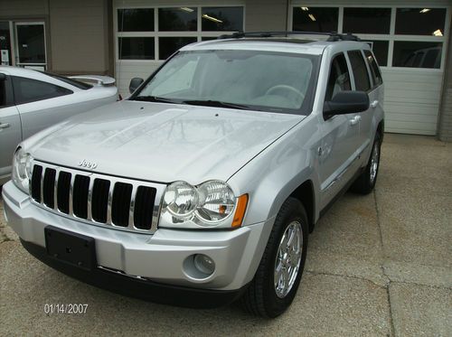 2007 jeep grand cherokee limited 4x4 hemi heated leather loaded