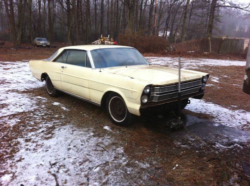1966   ford  galaxie  fastback     289  v8  runs  and  moves