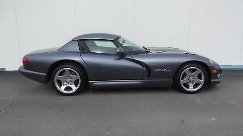 2000 dodge viper r/t-10 convertible 2-door 8.0l