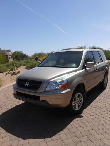 2005 honda pilot 5dr ex good condition 38,045 miles beige/champage exterior