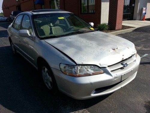 1999 honda accord sdn 4dr sdn ex at (cooper lanie 765-413-4384)