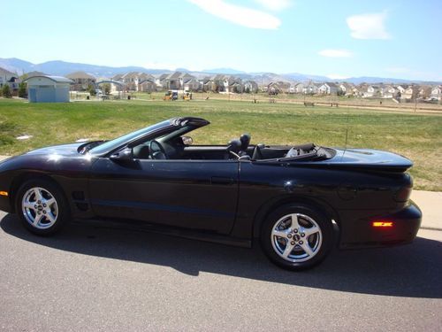 2002 pontiac firebird trans am convertible 2-door 5.7l