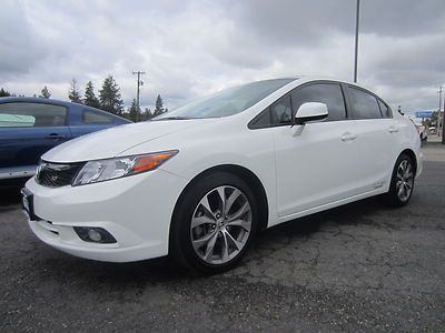 Si manual honda civic under 9,500 miles one owner w/ moonroof