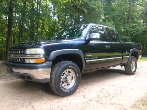 Chevy 2500 silverado ext. cab z71 like 1500 hd 6.0 v8 300 hp 4x4 runs awesome!!!