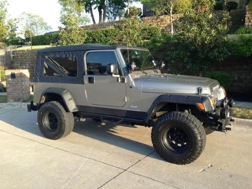 2005 jeep wrangler 4x4 unlimited lwb 4.0l, 12-valve190hp automatic transmission