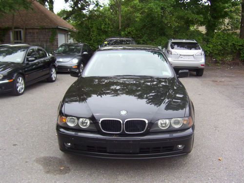 2002 bmw 525i base sedan 4-door 2.5l