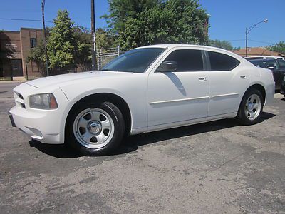 White sxt hemi 5.7l v8, 95k hwy miles, ex-fed govt,pw/pl,cruise